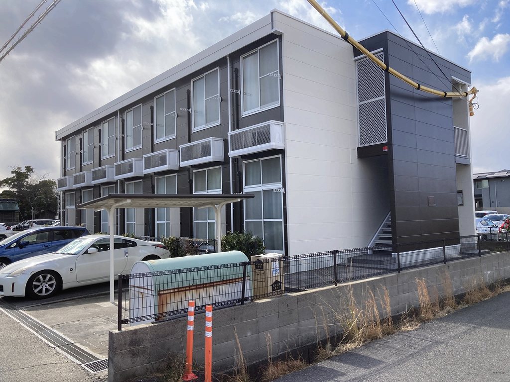 中川原駅より徒歩7分 築24年1ヶ月 2階建の賃貸物件