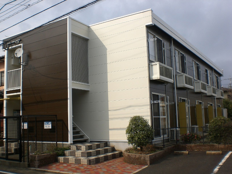 春日駅よりバス15分 築23年9ヶ月 2階建の賃貸物件