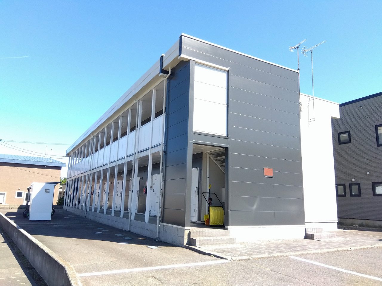 レオパレスウエストタウンの賃貸物件