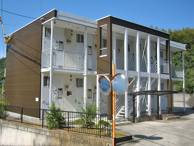 レオパレス高田３の賃貸物件