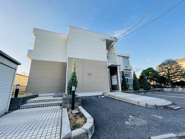 川口元郷駅よりバス10分 2階 築23年5ヶ月の賃貸物件