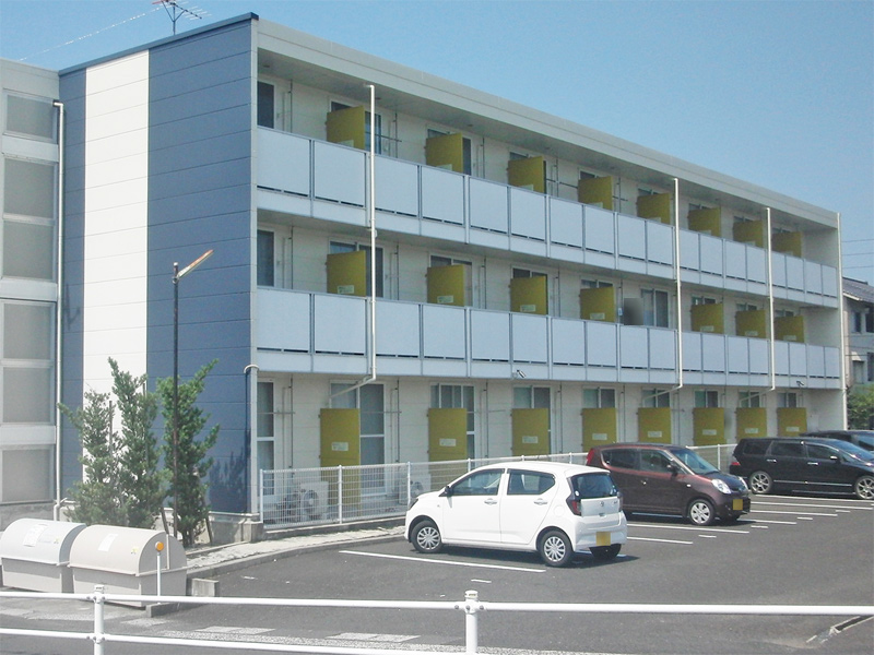 出雲市駅よりバス11分 築23年3ヶ月 3階建の賃貸物件