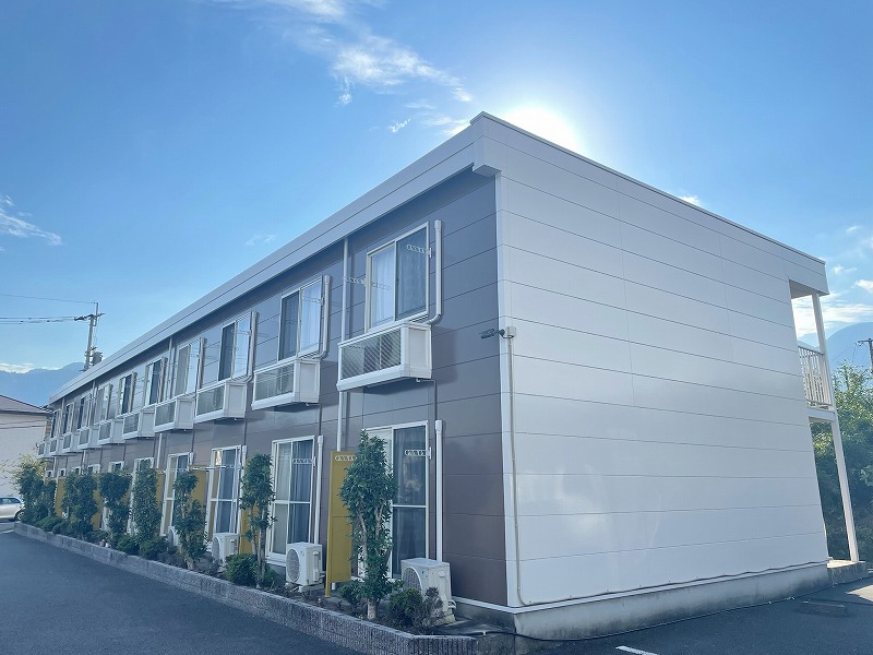 別府駅よりバス16分 築23年4ヶ月 2階建の賃貸物件