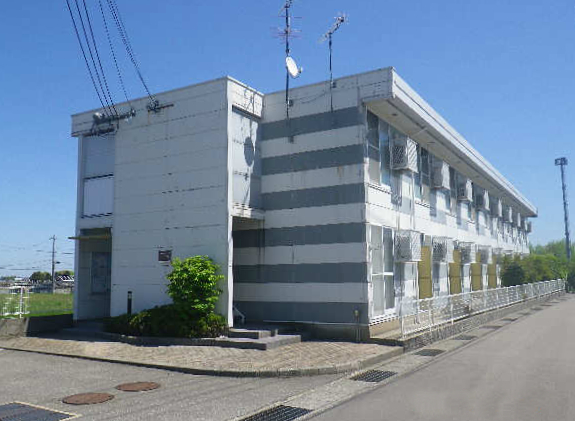 金沢駅よりバス50分 築22年9ヶ月 2階建の賃貸物件