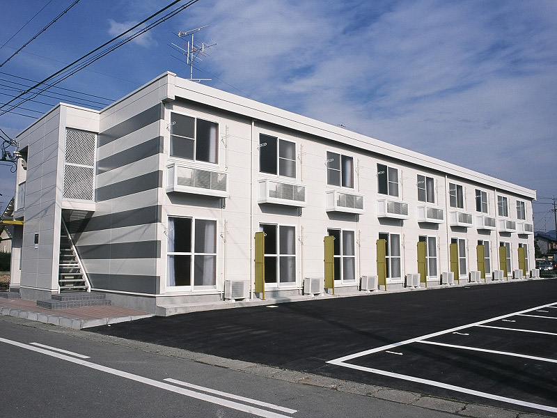 岐阜駅よりバス27分 築23年 2階建の賃貸物件