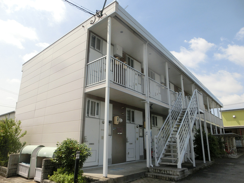 富田林駅より徒歩18分 築23年5ヶ月 2階建の賃貸物件