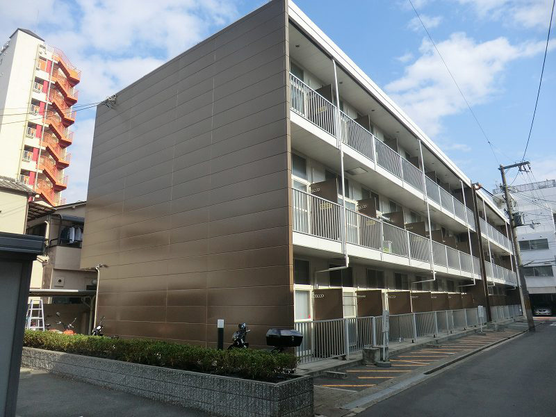 新深江駅より徒歩3分 築22年8ヶ月 3階建の賃貸物件