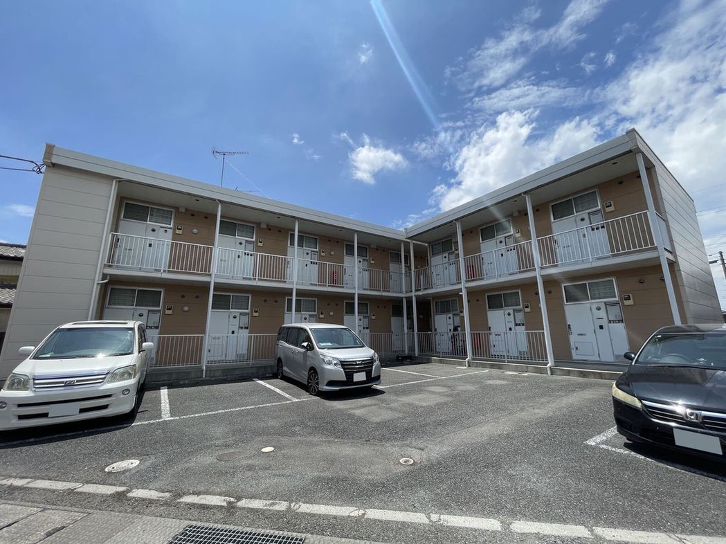 館林駅より徒歩12分 築22年3ヶ月 2階建の賃貸物件