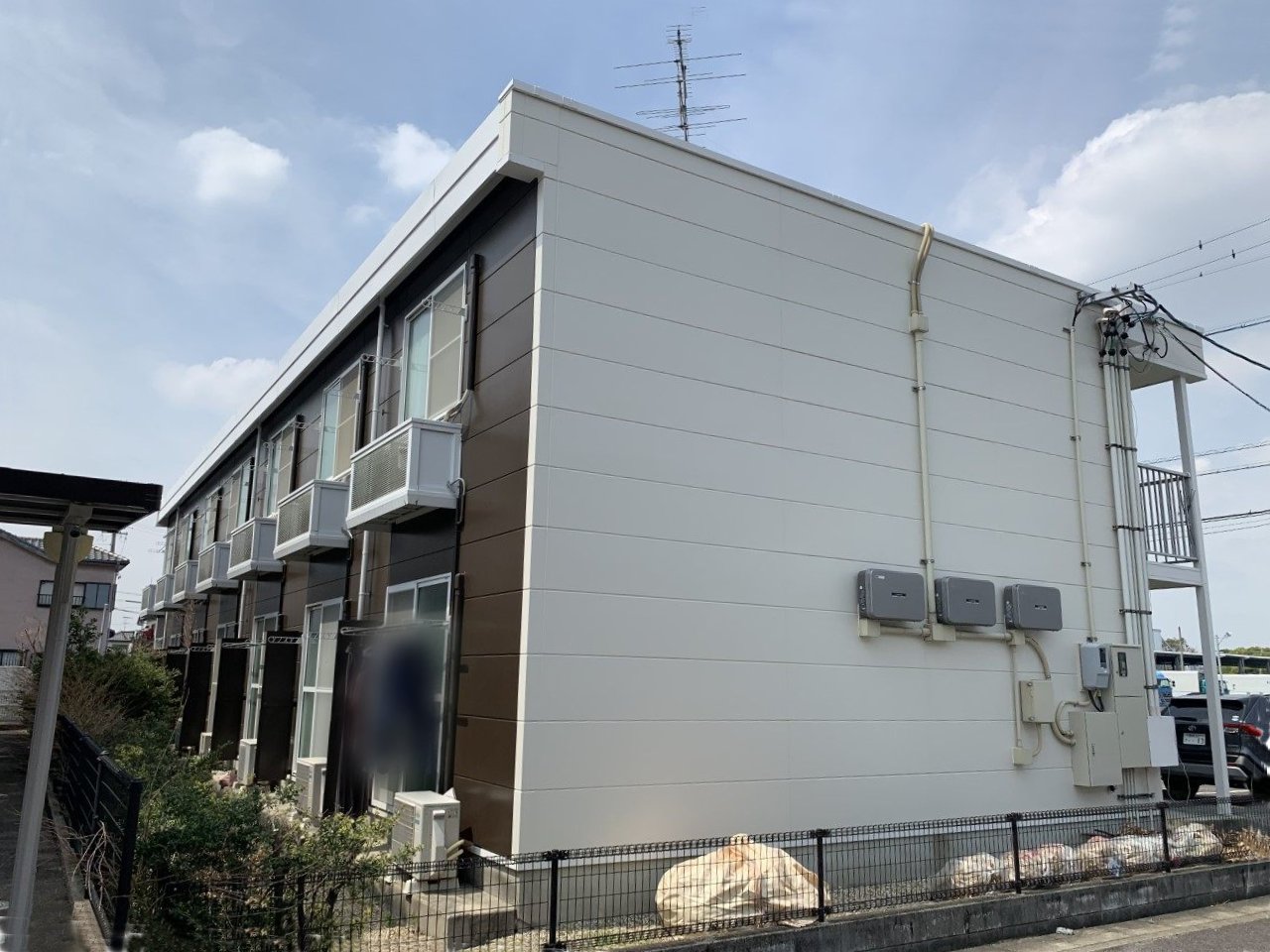 レオパレスバローネの賃貸物件