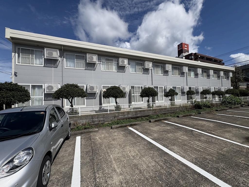 敦賀駅より徒歩11分 築22年9ヶ月 2階建の賃貸物件