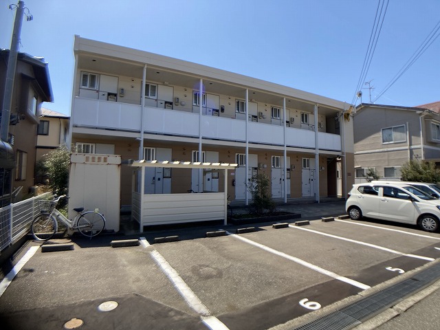 野々市駅より徒歩26分 築22年11ヶ月 2階建の賃貸物件