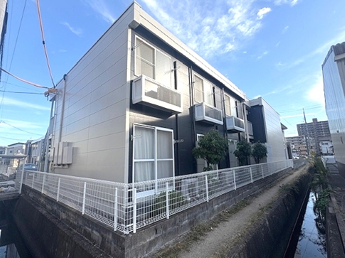 岡山駅よりバス18分 築23年2ヶ月 2階建の賃貸物件