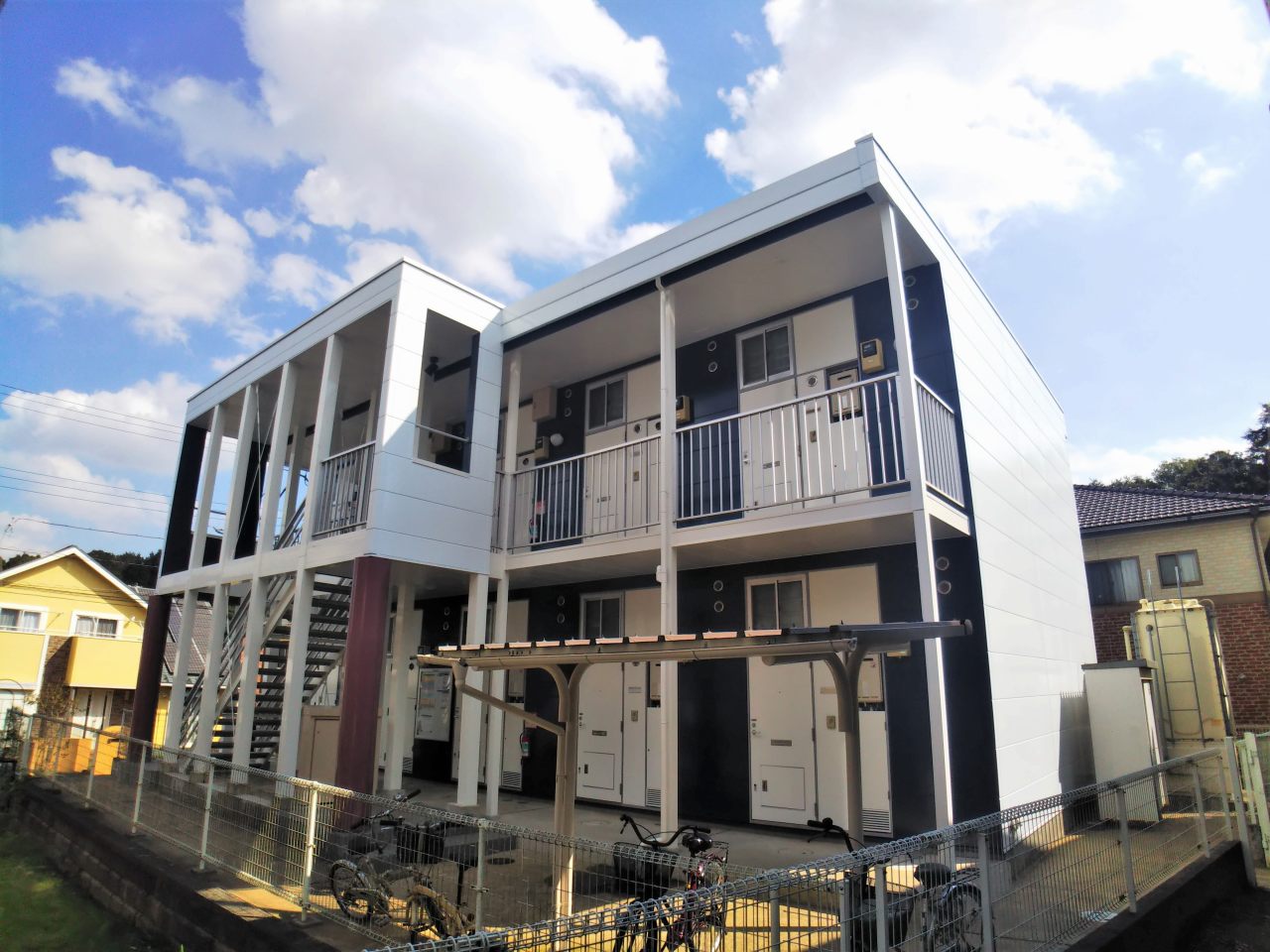 酒々井駅より徒歩19分 築23年 2階建の賃貸物件