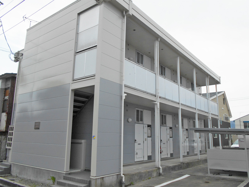 大曲駅より徒歩15分 築22年5ヶ月 2階建の賃貸物件