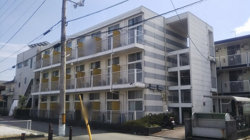 桟橋通三丁目駅より徒歩7分 築22年6ヶ月 3階建の賃貸物件