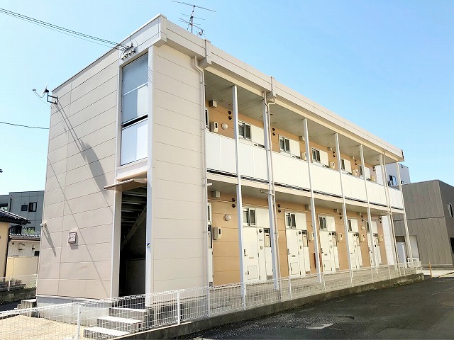 鳥取駅より徒歩9分 築22年1ヶ月 2階建の賃貸物件