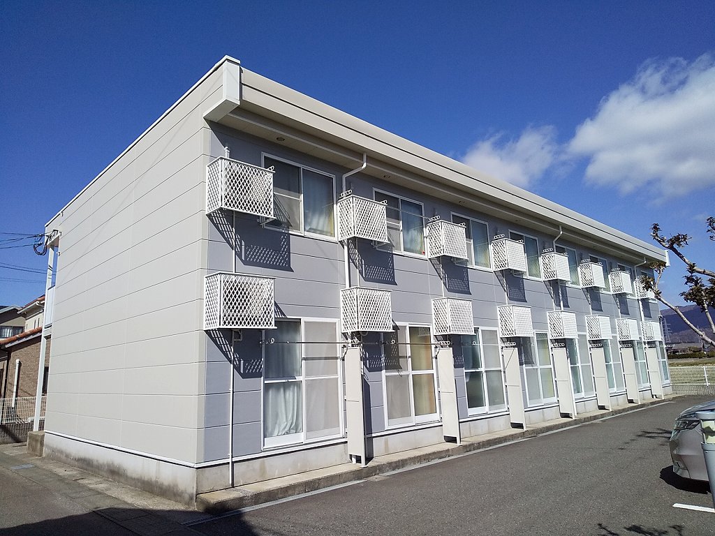 敦賀駅よりバス22分 築22年4ヶ月 2階建の賃貸物件