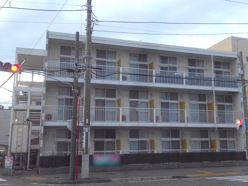 レオパレスウチムラの賃貸物件