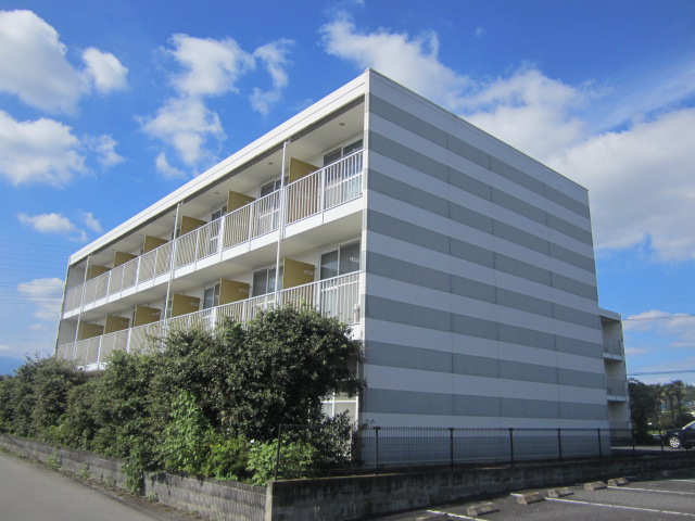 西那須野駅より徒歩23分 築22年7ヶ月 3階建の賃貸物件