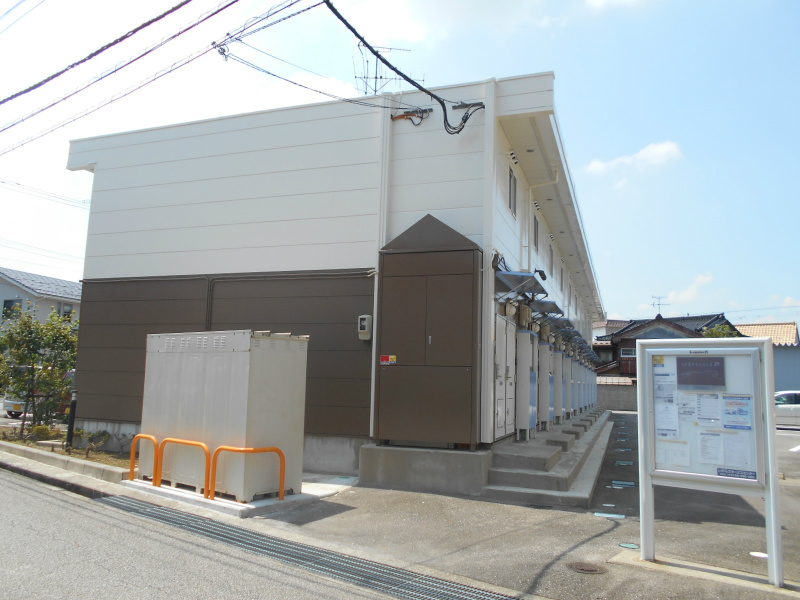 富山駅よりバス20分 築21年8ヶ月 2階建の賃貸物件