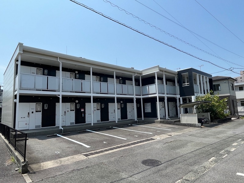 蒲郡駅より徒歩7分 築22年4ヶ月 2階建の賃貸物件