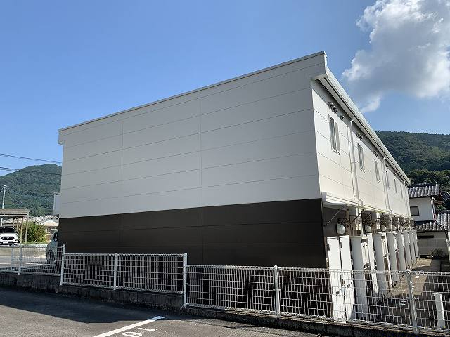 肥前古賀駅より徒歩22分 築22年 2階建の賃貸物件