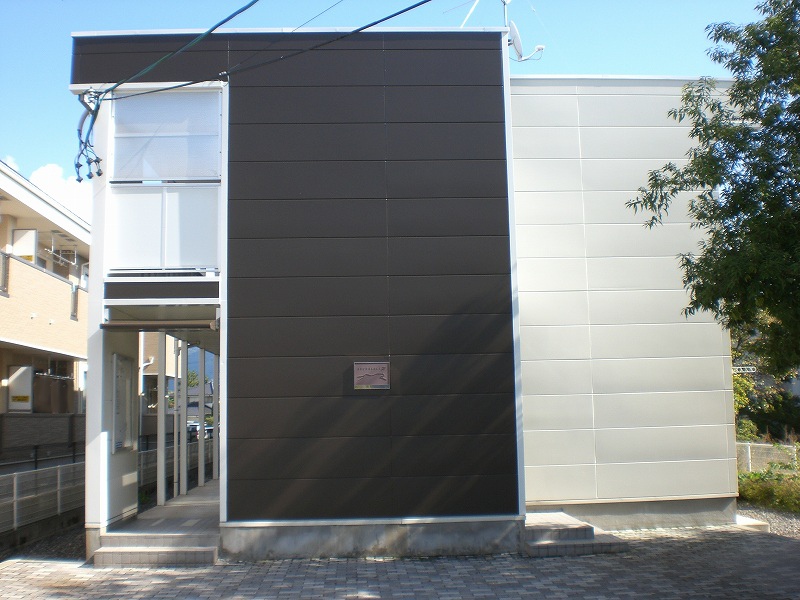 レオパレスさかきたの賃貸物件