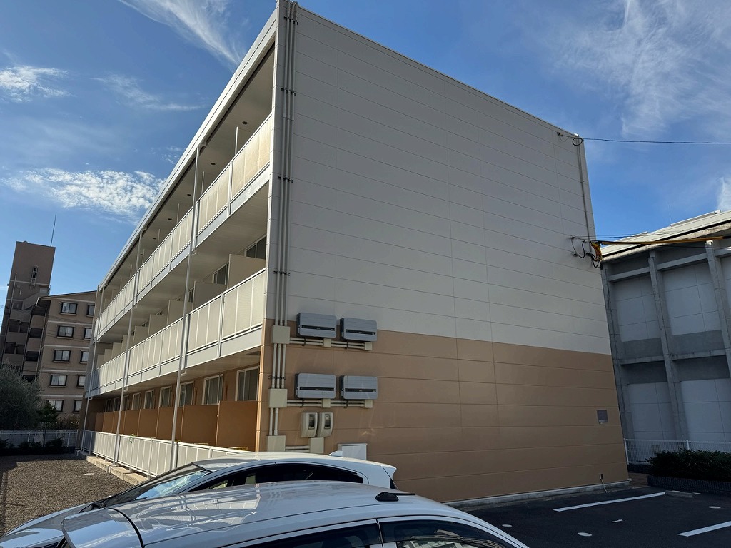 修大協創中高前駅より徒歩9分 築21年10ヶ月 3階建の賃貸物件