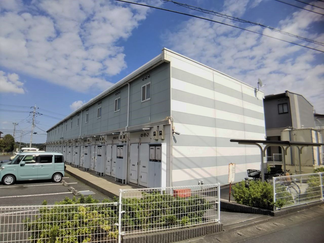 レオパレスコゥジィーBの賃貸物件