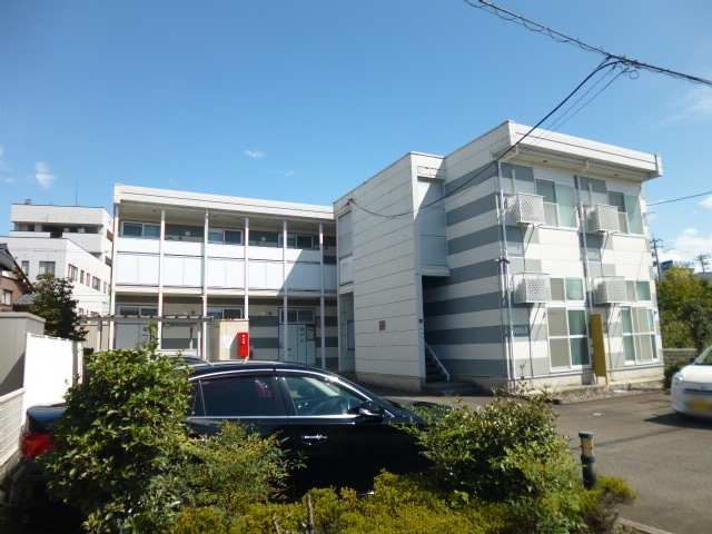 レオパレスニュー北府の賃貸物件