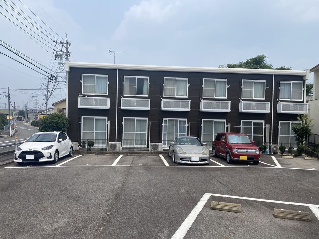 瓢箪山駅より徒歩10分 築21年9ヶ月 2階建の賃貸物件