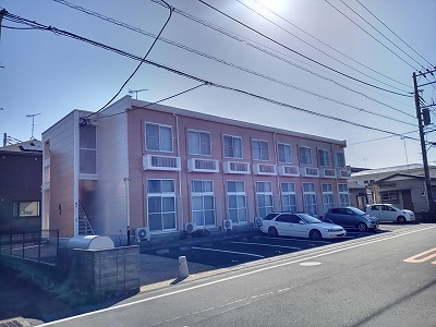 レオパレスくすの木１の賃貸物件