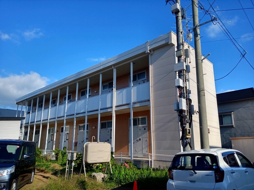 青森駅よりバス20分 築21年5ヶ月 2階建の賃貸物件