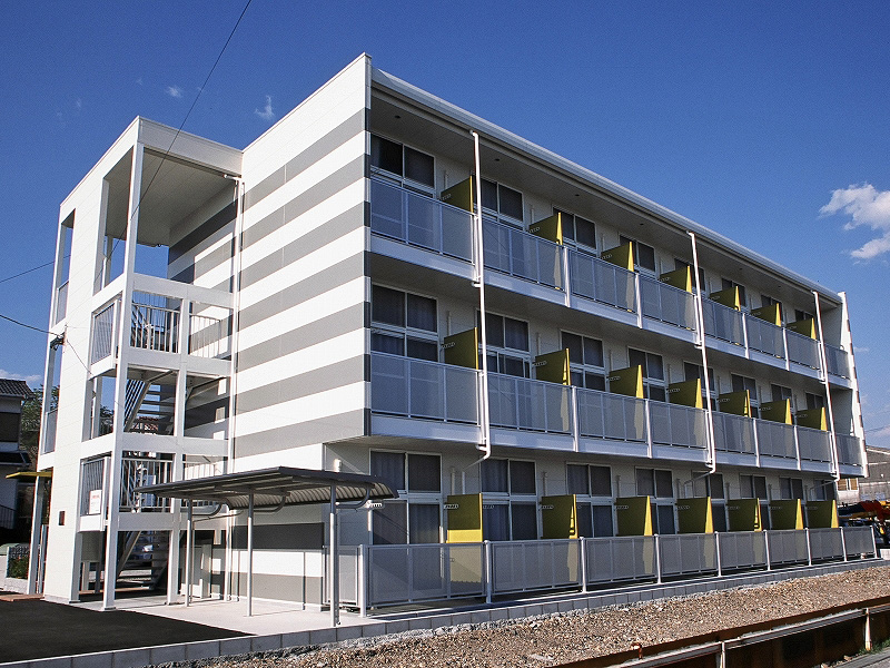 薊野駅より徒歩13分 築21年7ヶ月 3階建の賃貸物件