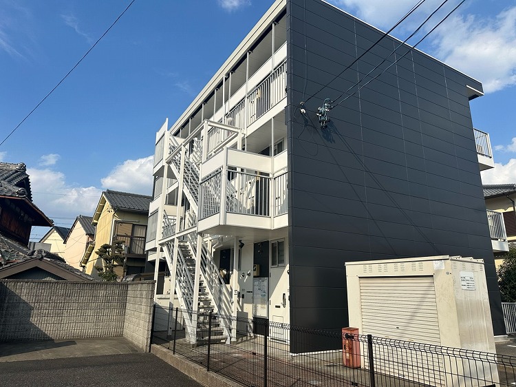 レオパレスブロヴァンス辻の賃貸物件