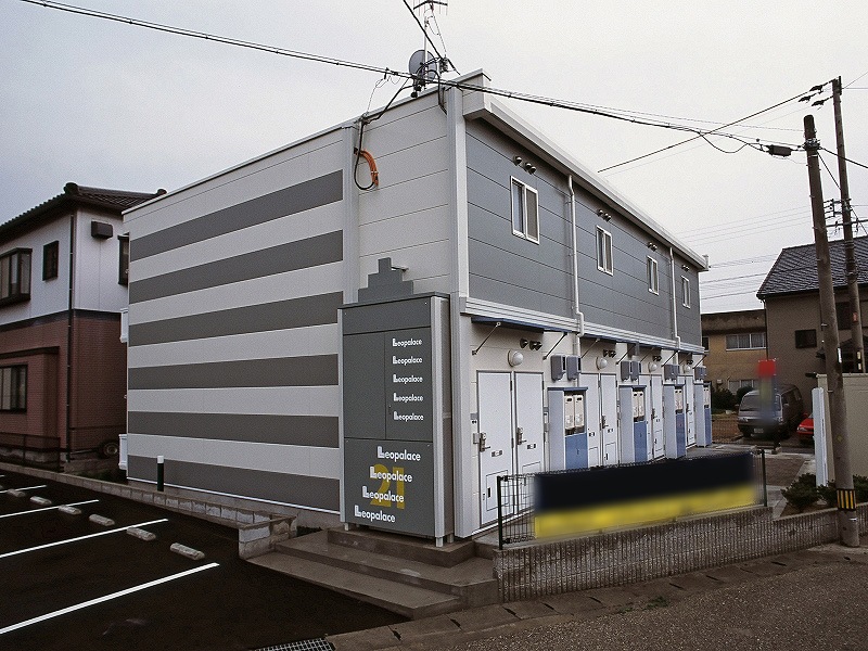 三河三谷駅より徒歩15分 築21年9ヶ月 2階建の賃貸物件