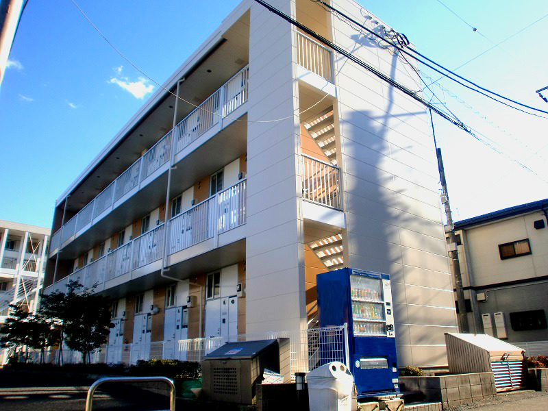 下総中山駅より徒歩7分 築21年6ヶ月 3階建の賃貸物件