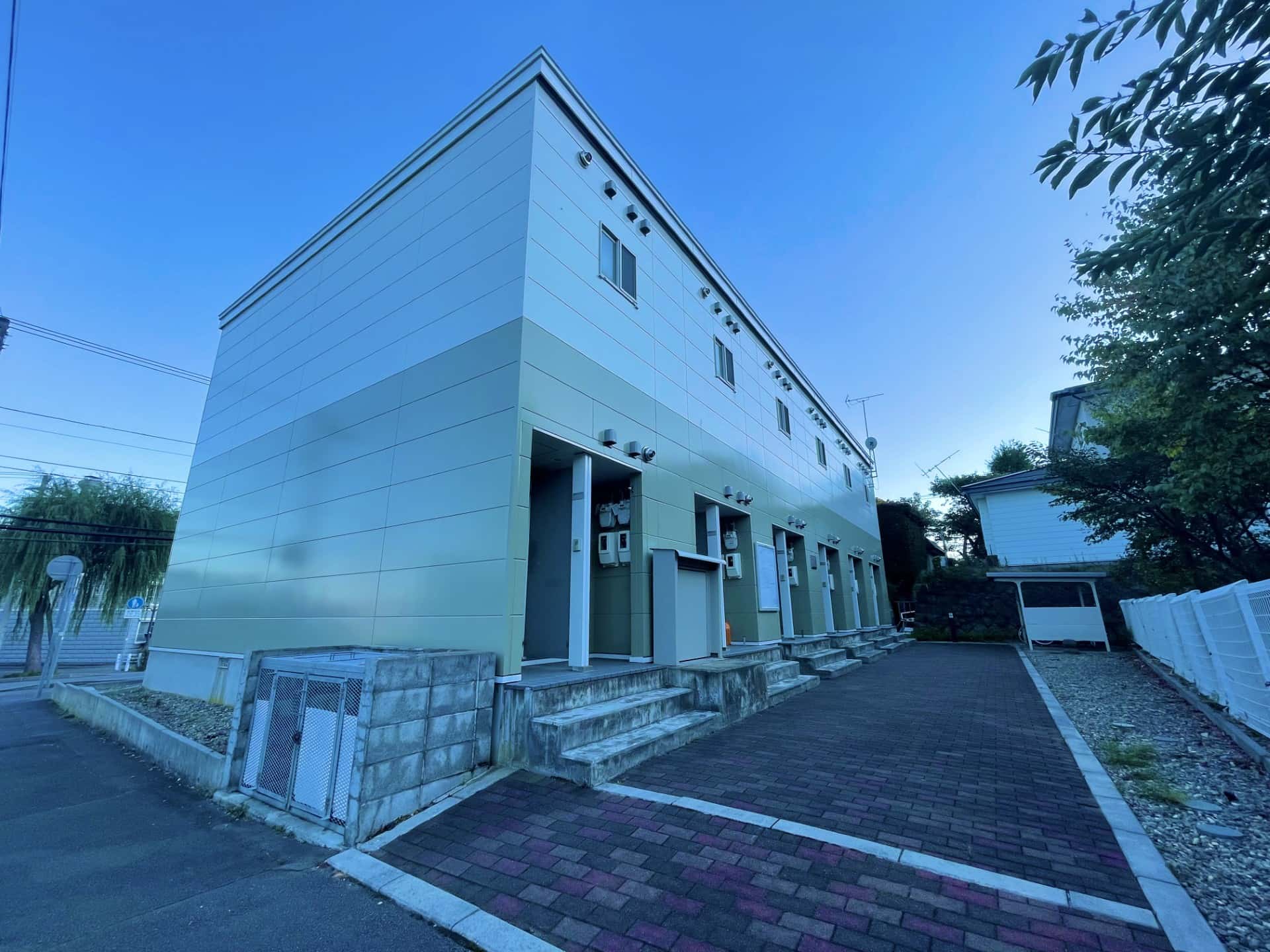 青柳町駅より徒歩5分 築21年5ヶ月 2階建の賃貸物件