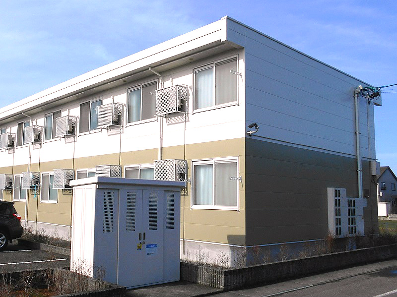 鶴岡駅よりバス18分 築21年5ヶ月 2階建の賃貸物件