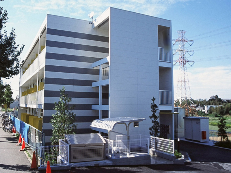 新検見川駅よりバス15分 築21年1ヶ月 3階建の賃貸物件