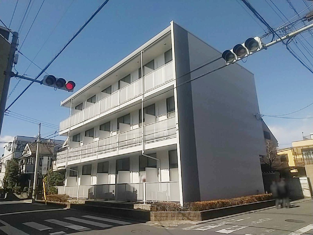 西国立駅より徒歩8分 築21年9ヶ月 3階建の賃貸物件