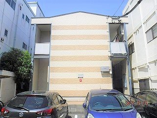 津駅よりバス5分 築21年3ヶ月 2階建の賃貸物件