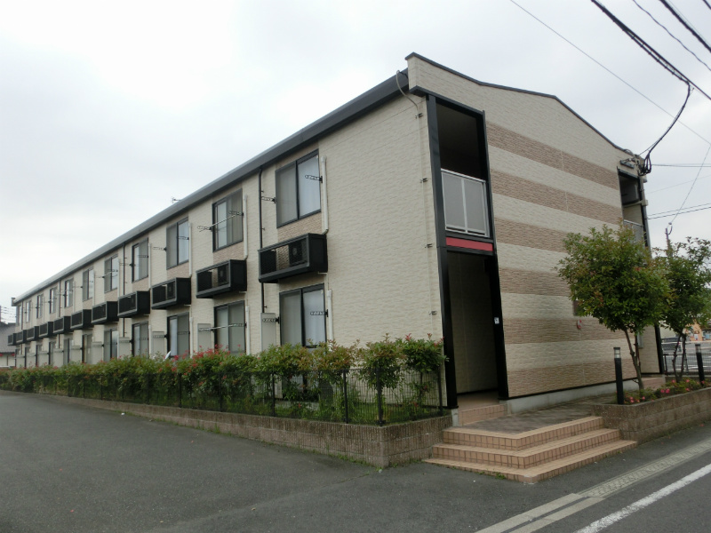 中間駅より徒歩5分 築21年7ヶ月 2階建の賃貸物件