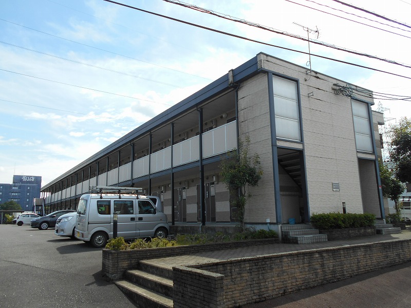 鯖江駅よりバス5分 築21年2ヶ月 2階建の賃貸物件