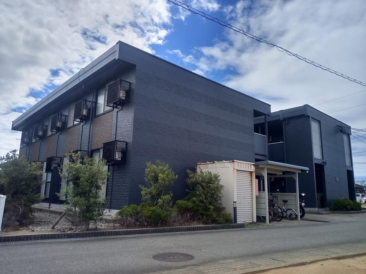 福井駅よりバス29分 築21年1ヶ月 2階建の賃貸物件