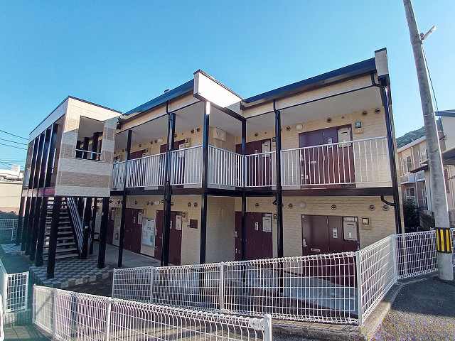 平和公園駅より徒歩13分 築21年1ヶ月 2階建の賃貸物件