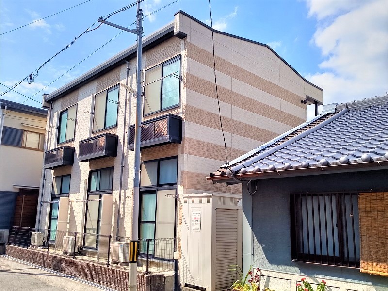 京橋駅より徒歩8分 築20年3ヶ月 2階建の賃貸物件