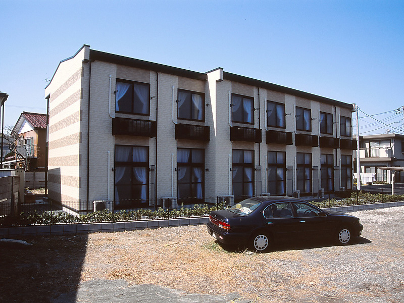 衣笠駅より徒歩9分 築20年8ヶ月 2階建の賃貸物件