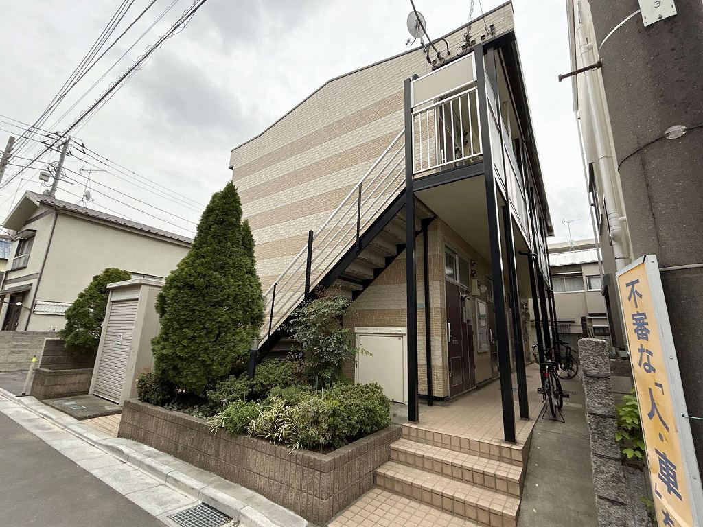 川口駅より徒歩19分 2階 築20年8ヶ月の賃貸物件