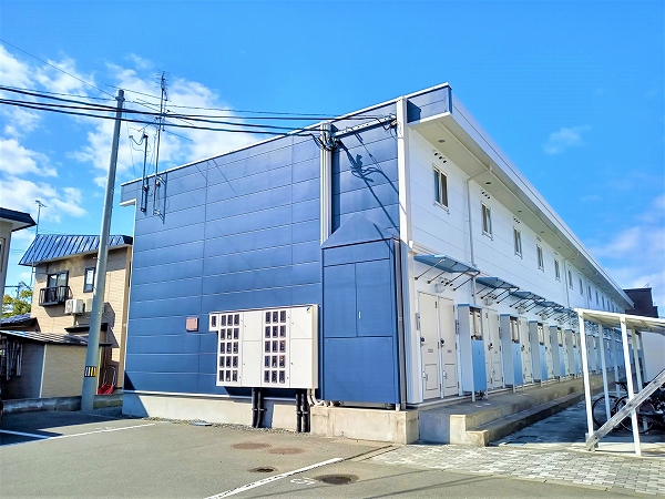 青森駅よりバス17分 築20年3ヶ月 2階建の賃貸物件